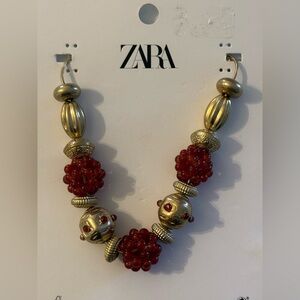 Zara Elegant Gold and Deep Red Necklace